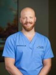 Dr. Lon Baronne