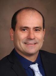 Dr. Max De Carvalho
